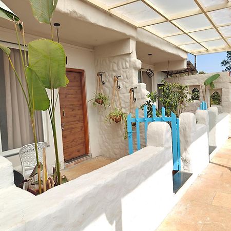 Achalaa Resort Kolhapur Extérieur photo