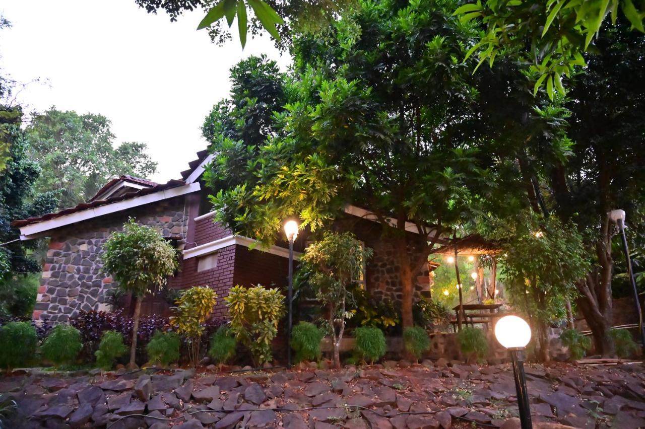 Achalaa Resort Kolhapur Extérieur photo