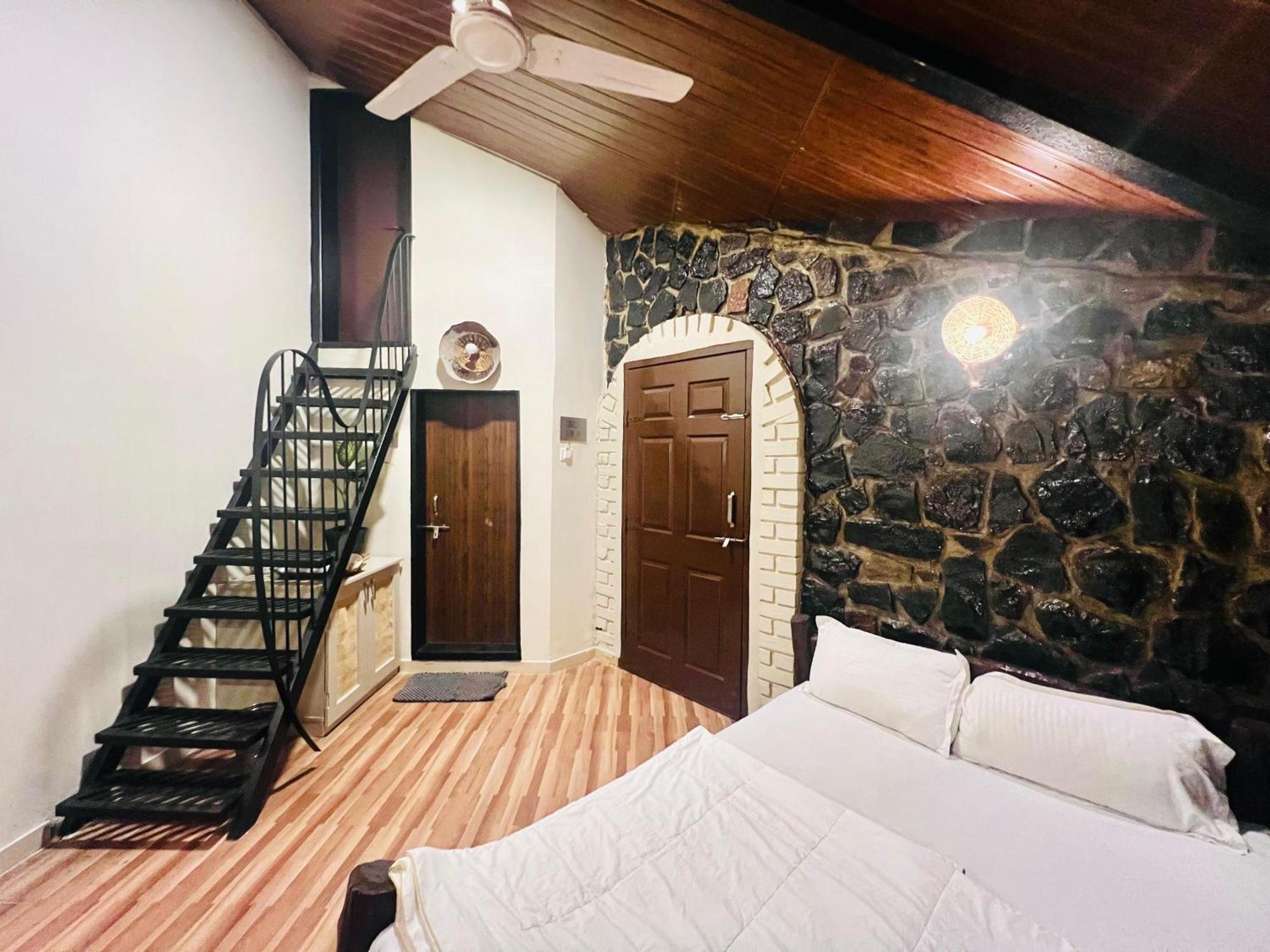 Achalaa Resort Kolhapur Extérieur photo