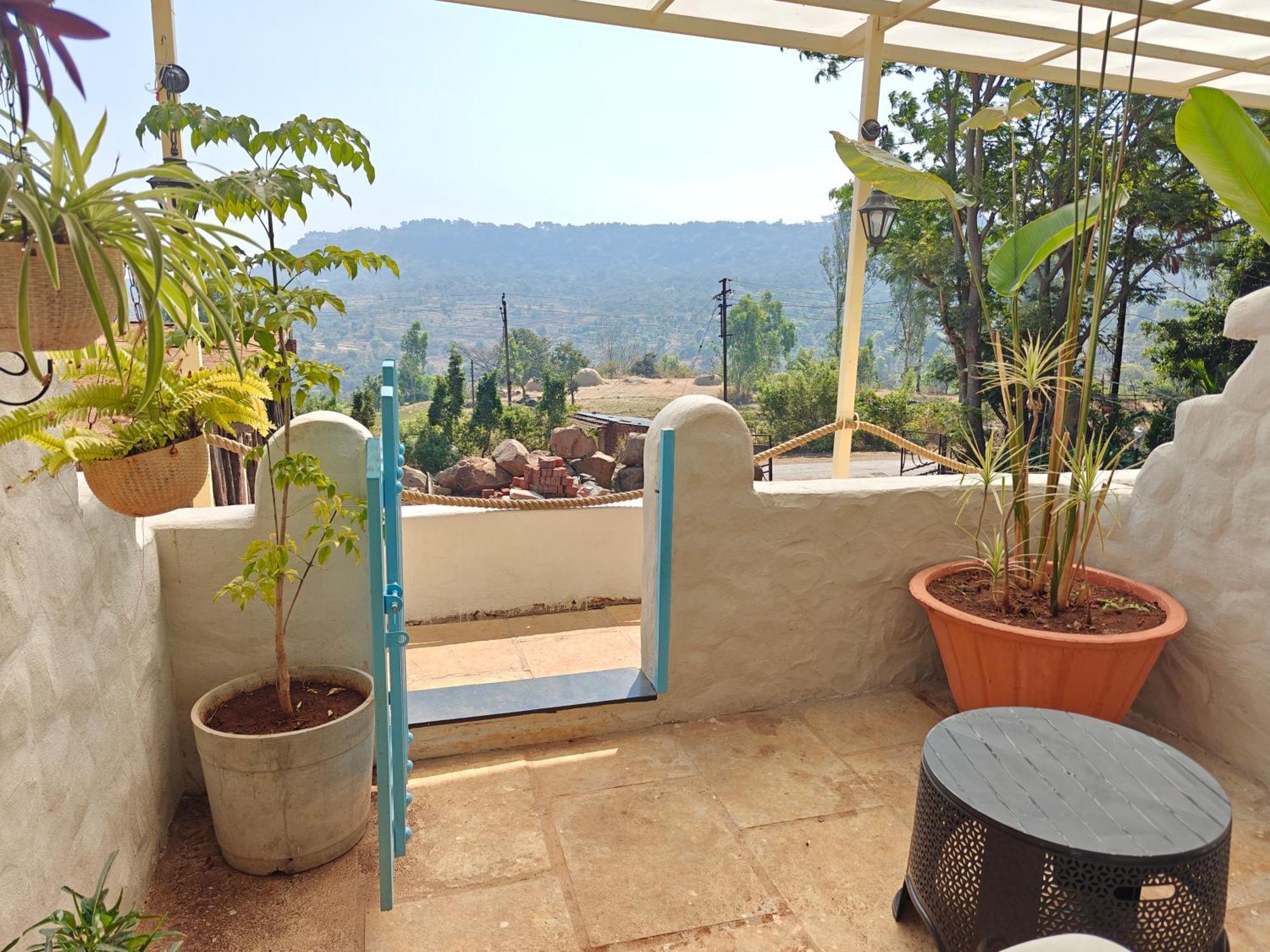 Achalaa Resort Kolhapur Extérieur photo